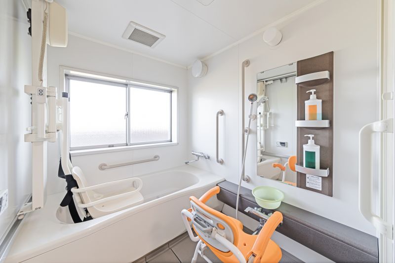 Bathtub Refinishing detail